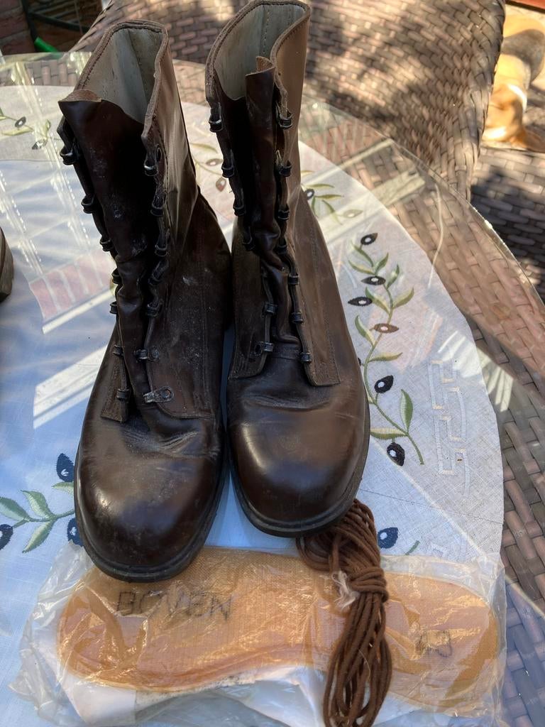 Vintage bruine leren legerkisten, maat 43, Kleding | Heren, Schoenen, Bruin, Boots, Nieuw, Ophalen of Verzenden