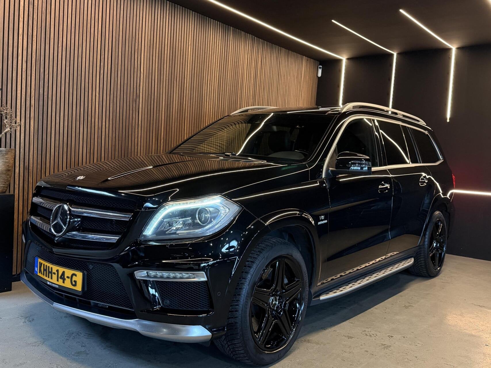 Foto 22 van Mercedes GL-klasse AMG 63 360",MASSAGE,7pers, trekhDealerOH