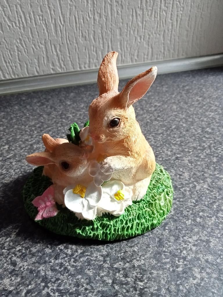 PASEN: 2x keramische haasjes en 1 flokhaasje, Ophalen of Verzenden
