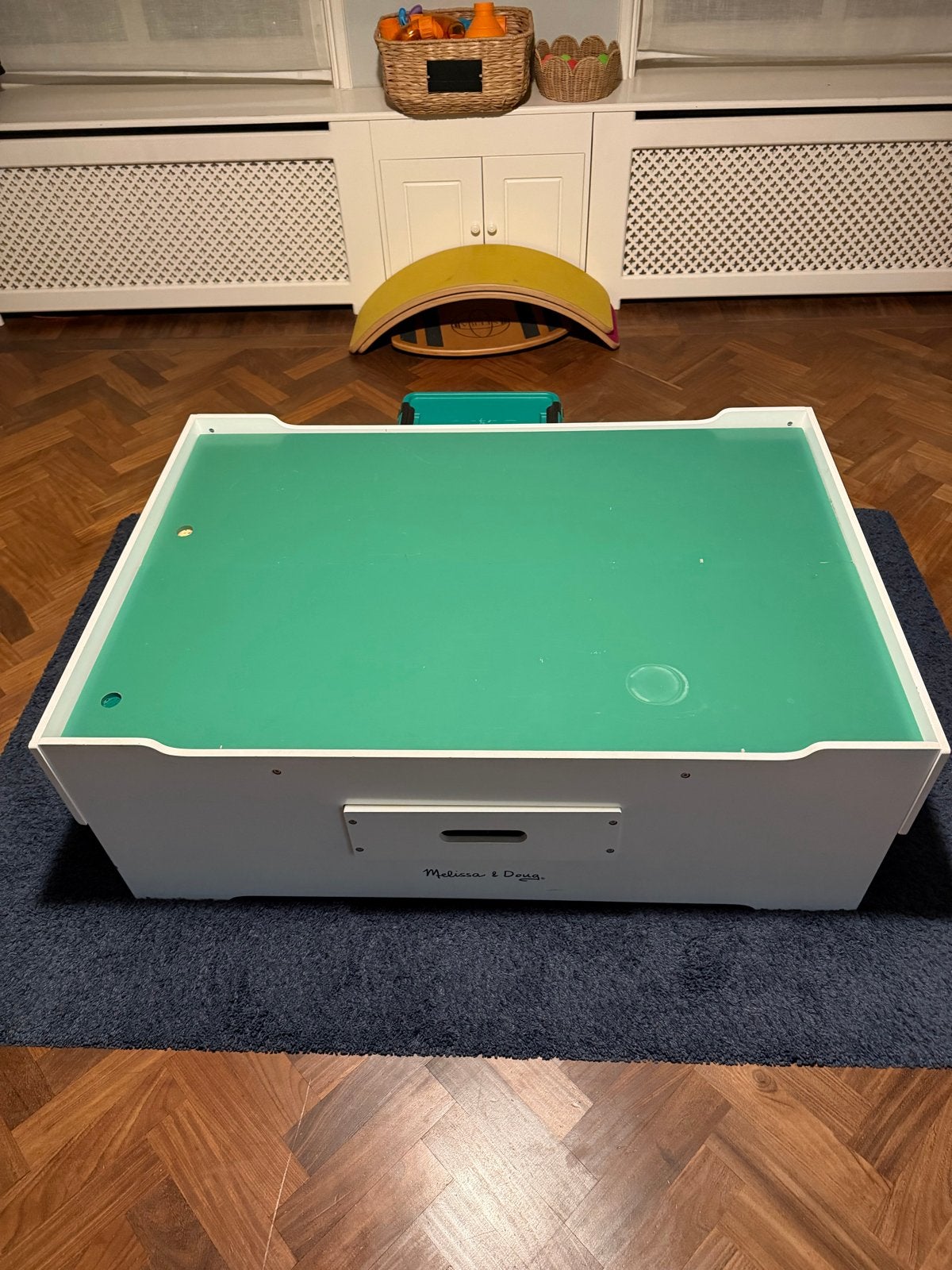 Melissa & Doug Speeltafel met opbergruimte, Ophalen, Gebruikt, Jongen of Meisje