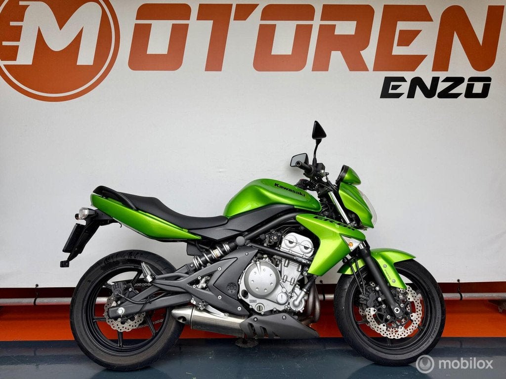 Kawasaki ER-6n ABS LET OP 13.000 KM IN UNIEKE ST.CANDY GREEN, 649 cc, Bedrijf, Meer dan 35 kW, Toermotor