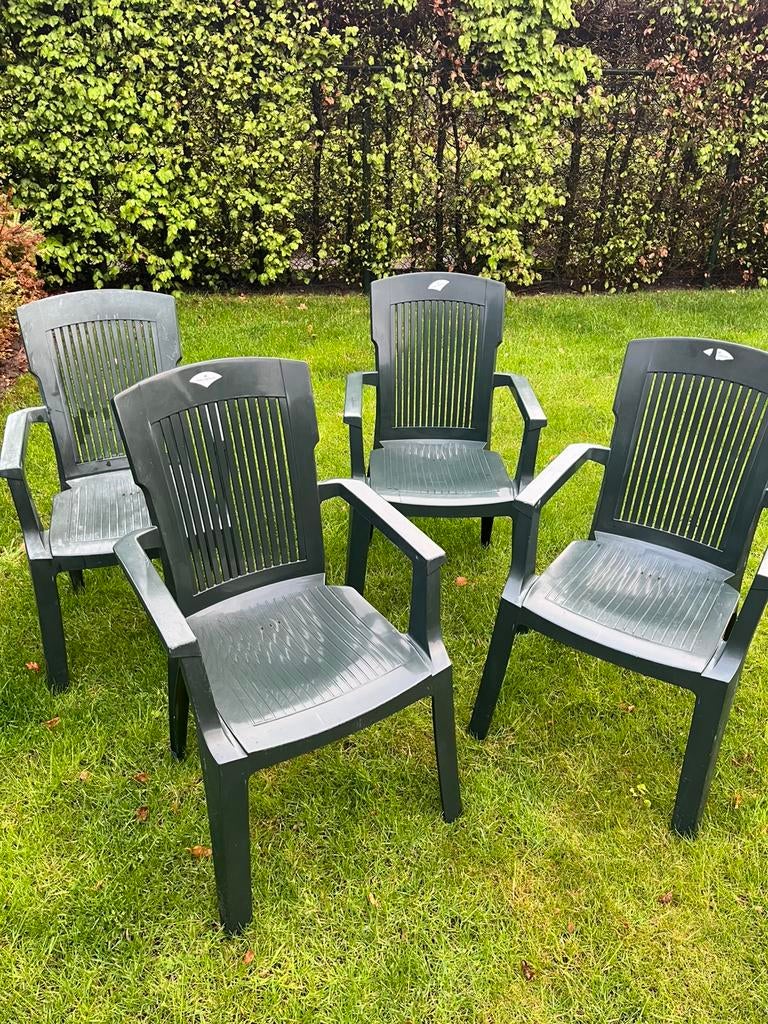 Te koop groene stapebare tuinstoelen, Ophalen, Gebruikt, Kunststof, Stapelbaar