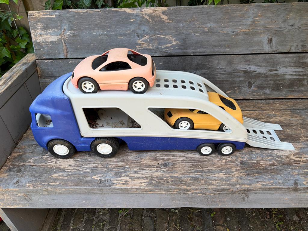 Little Tikes Oplegger met 2 auto's, Ophalen of Verzenden, Gebruikt