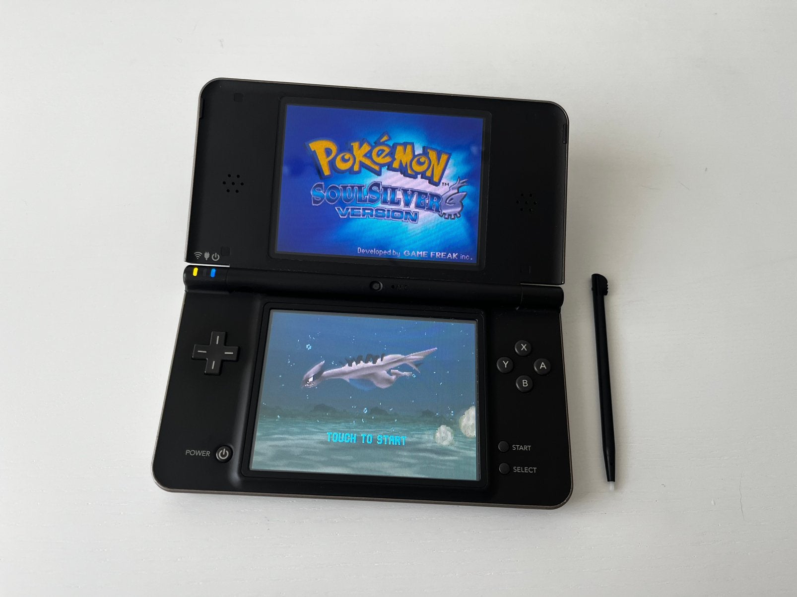 DSi XL met Pokémon, Spelcomputers en Games, Spelcomputers | Nintendo DS, Dsi XL, Met games, Zwart, Ophalen of Verzenden