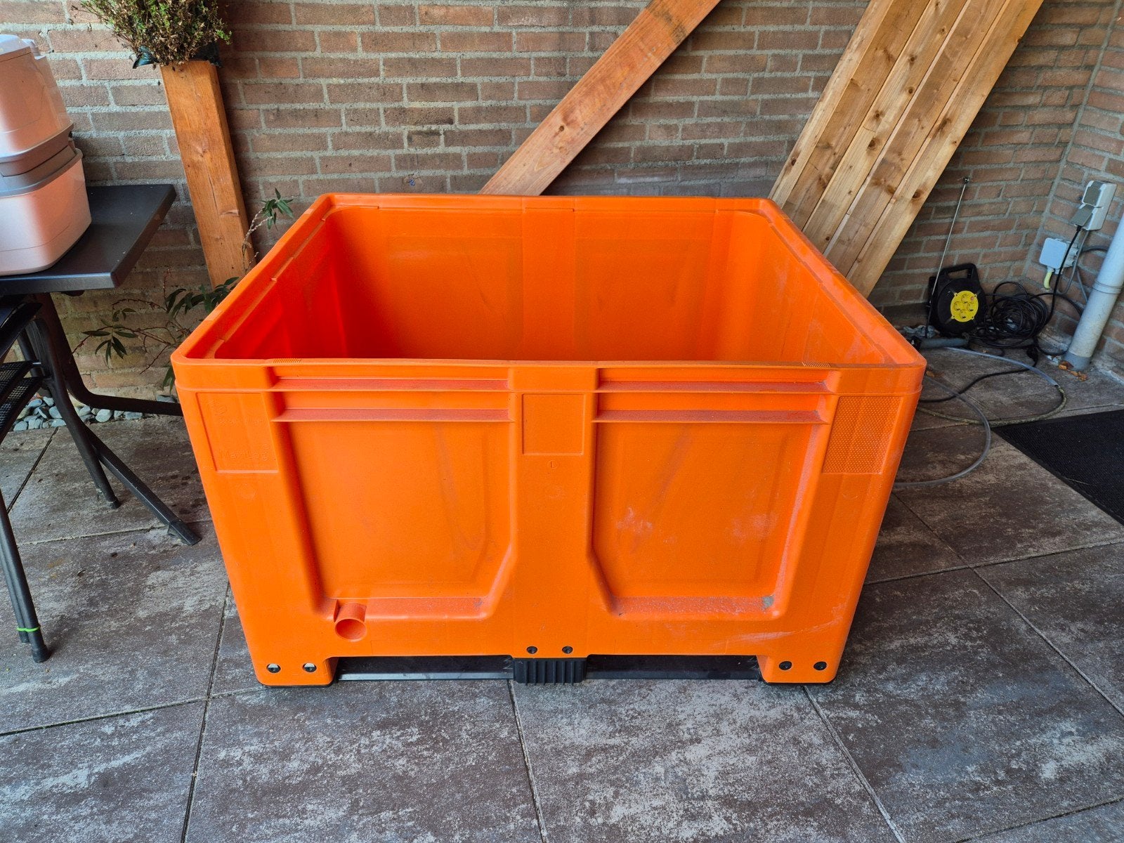 Palletbox, Ophalen, Zo goed als nieuw