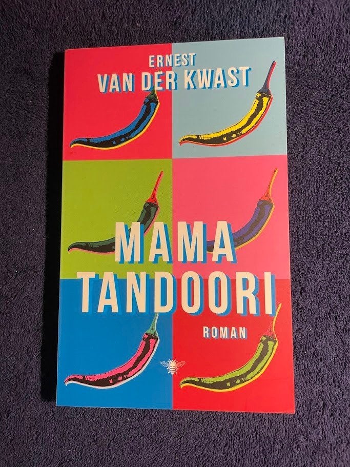 Boek: Mama Tandoori – Ernest van der Kwast., Boeken, Ophalen of Verzenden, Zo goed als nieuw, Nederland, Ernest van der Kwast.
