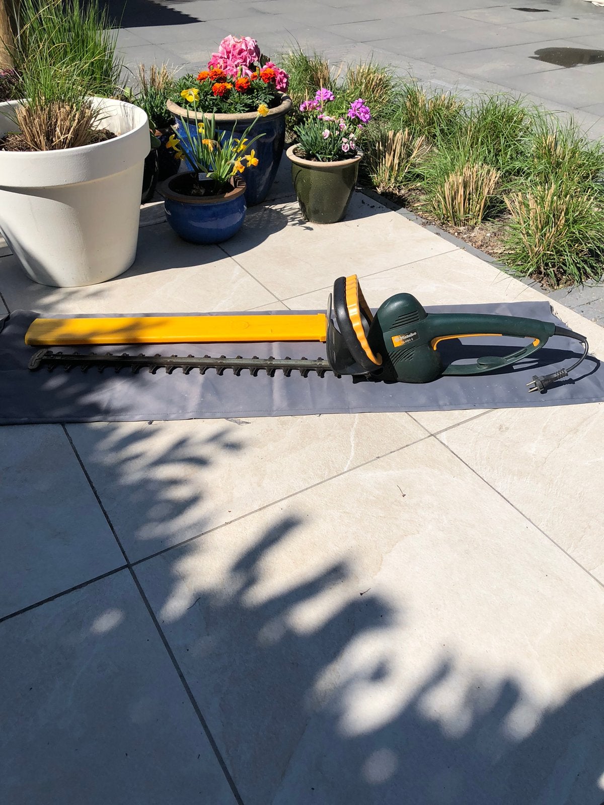 Metabo heggenschaar 65cm, Tuin en Terras, Heggenscharen, Ophalen of Verzenden, Zo goed als nieuw, Elektrisch