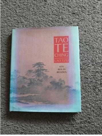 Tao Te Ching - Een reis in beelden, Boeken, Achtergrond en Informatie, Ophalen of Verzenden, Zo goed als nieuw, Overige onderwerpen