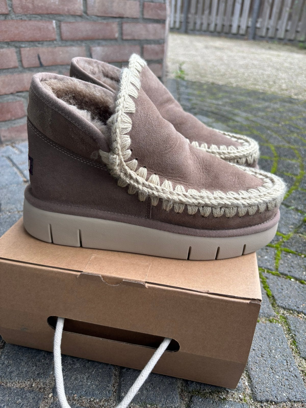 Mou boots maat 40, Kleding | Dames, Overige kleuren, Snowboots, Ophalen of Verzenden, Zo goed als nieuw
