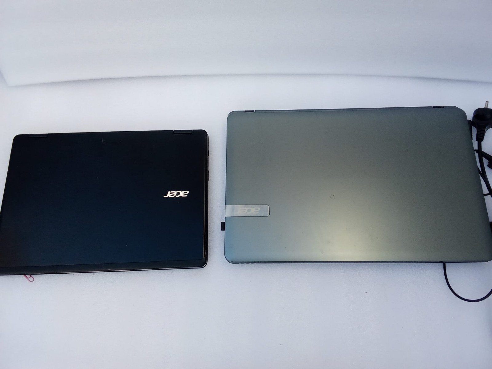 2 Acer Laptops: Aspire E1-771 en Aspire R14, Computers en Software, Gebruikt, HDD, 2 tot 3 Ghz, Qwerty