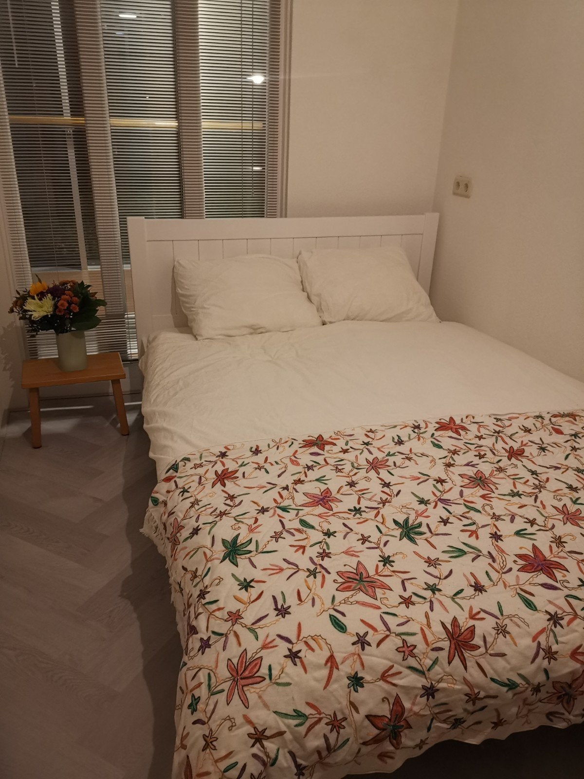Wit JYSK bed 140x200 - Zo goed als nieuw