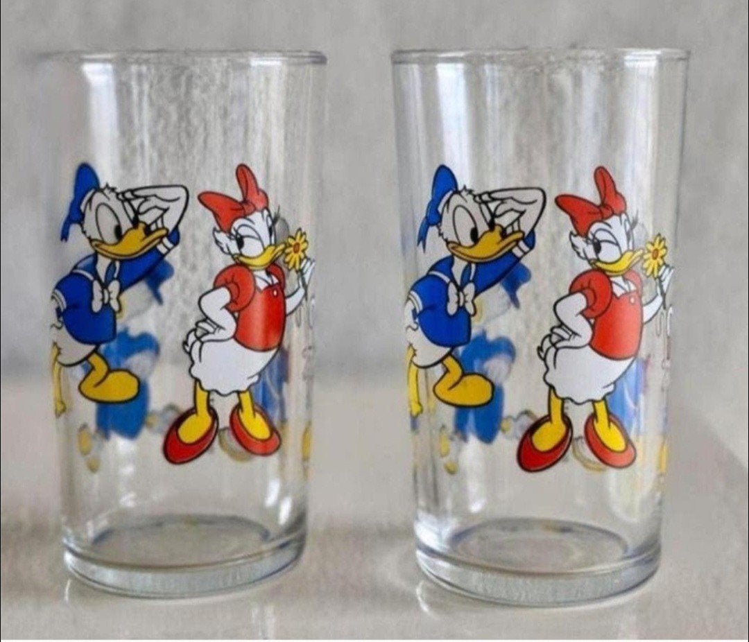 Twee Vintage Donald Duck Glazen - Disney, Vintage, Gebruikt, Meerkleurig, Ophalen of Verzenden