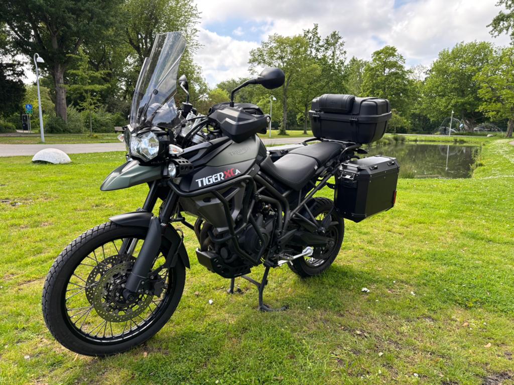 Triumph Tiger 800 XCA ABS | Cruise | Koffers | Alarm | 29dkm, Motoren, Occasion, Motorrijbewijs A, 3 cilinders, Particulier