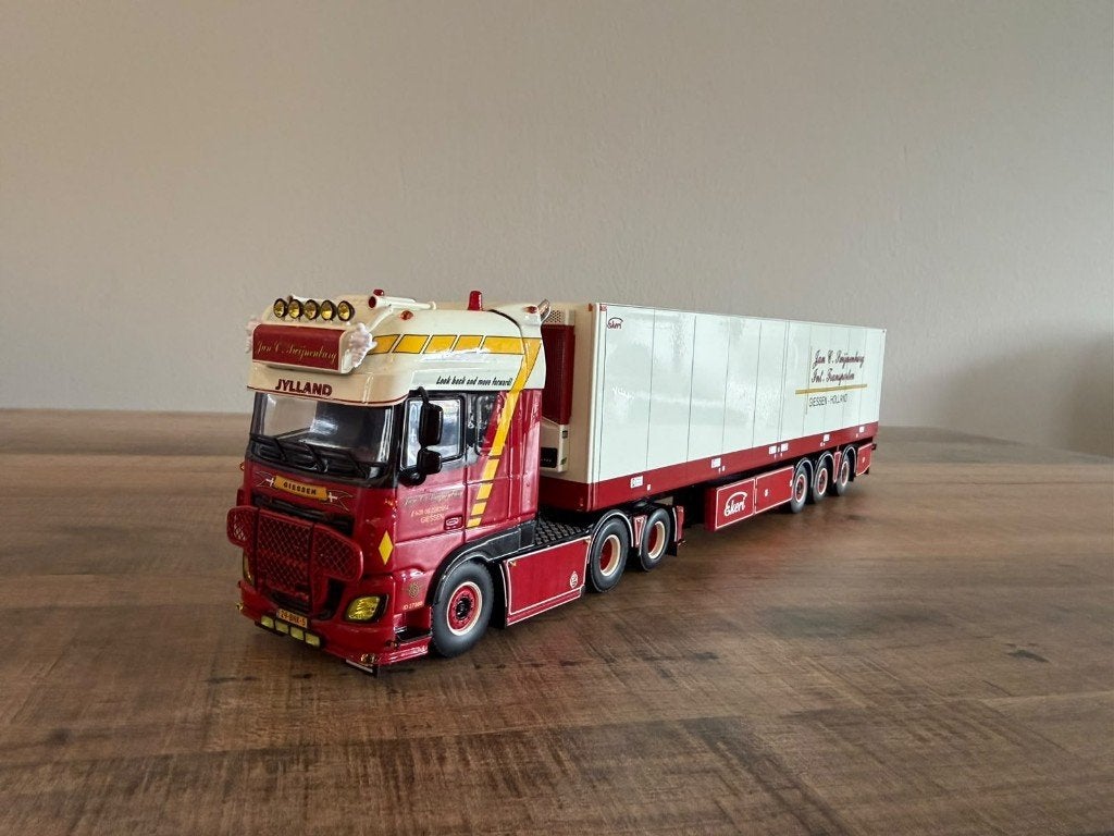 WSI - Jan C. Swijnenburg DAF Super space met reefer trailer, Ophalen of Verzenden, Nieuw, Bus of Vrachtwagen, Wsi