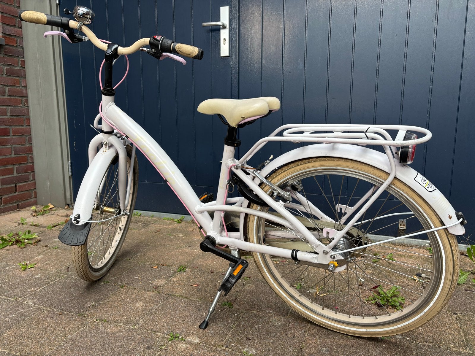 Loekie meisjesfiets 22 inch, Ophalen, Gebruikt, 22 inch