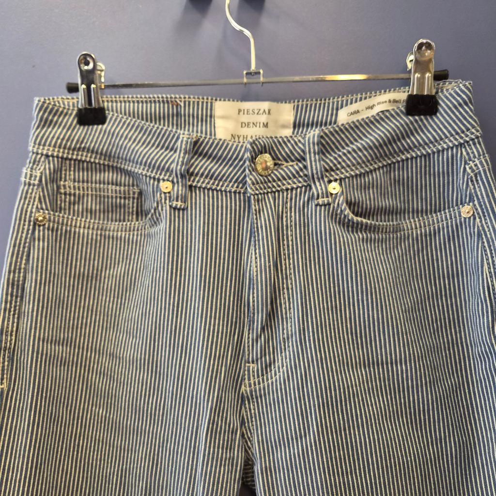 Pieszak Denim gestreept flare jeans mt 26/32 blauw wit 51337, Blauw, ., Pieszak, Zo goed als nieuw