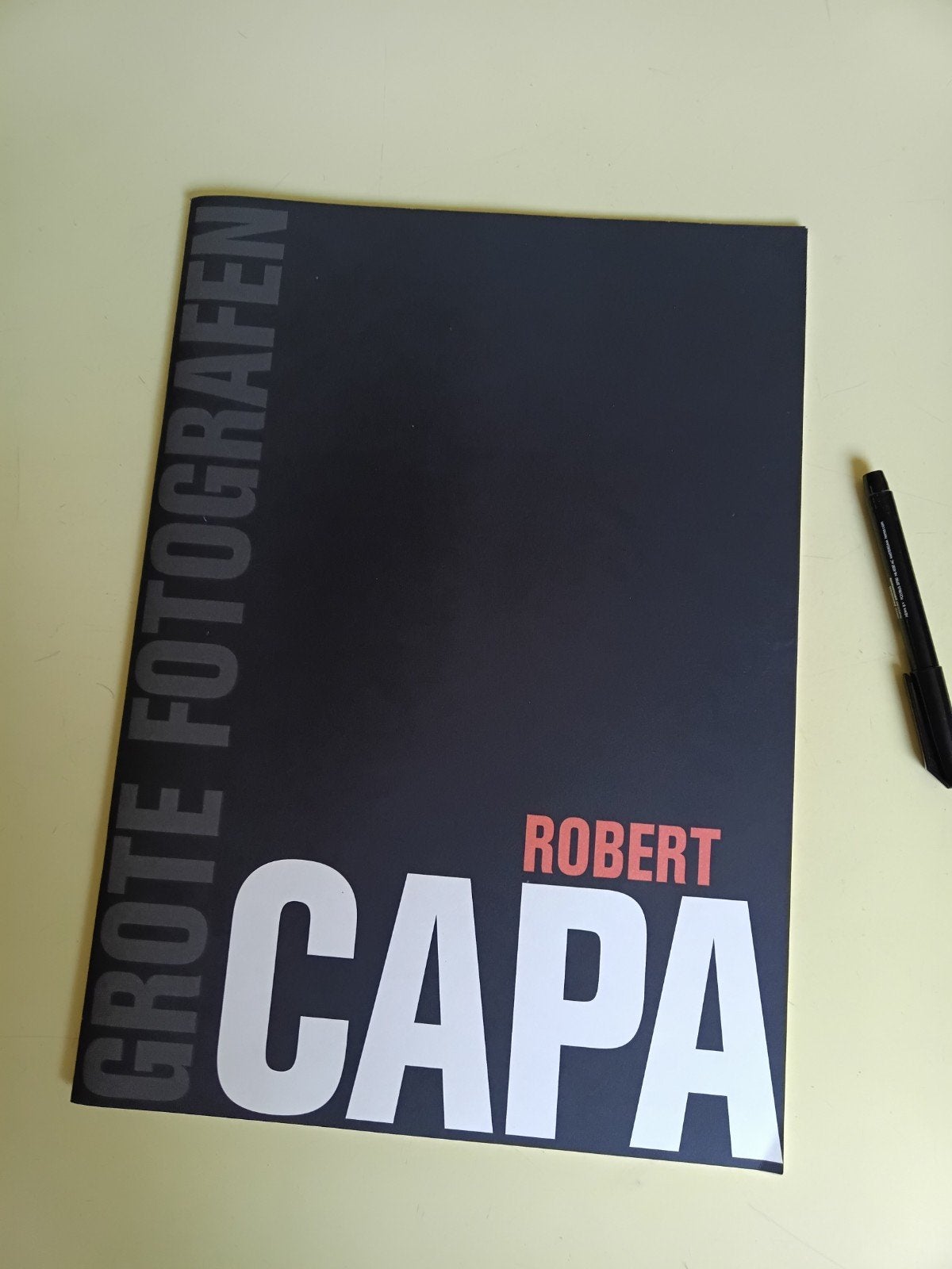 Grote Fotografen: Robert Capa - Fotoboek, Ophalen of Verzenden, Zo goed als nieuw, Fotografen, Robert Capa