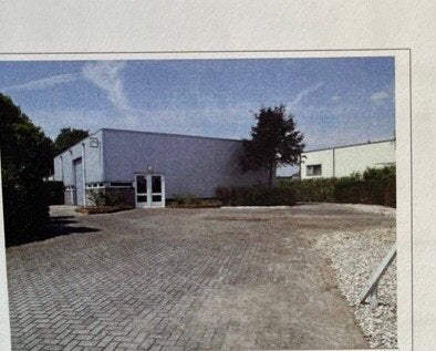 Bedrijfsruimte /Bedrijfshal te Huur 300 M2 . Winterswijk, Eén persoon, 3 overnachtingen of meer