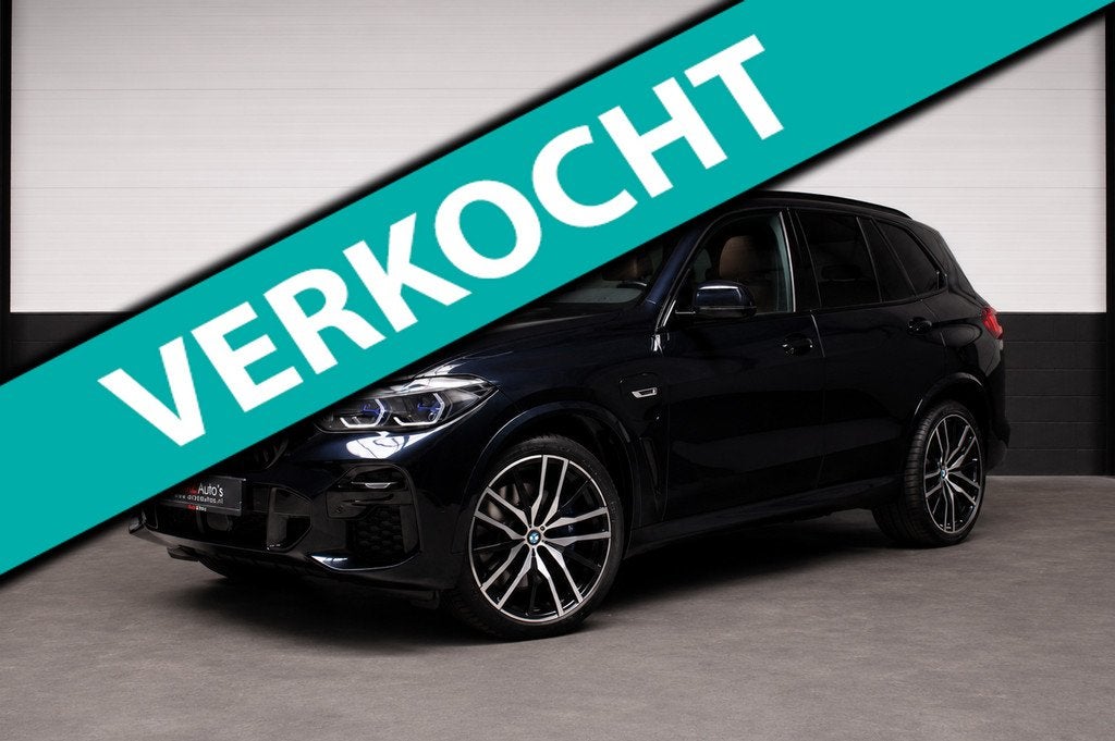 BMW X5 XDrive45e M-Sport l Pano H/K Laser ACC HUD Memory, Gebruikt, 394 pk, Met garantie (alle), Zwart