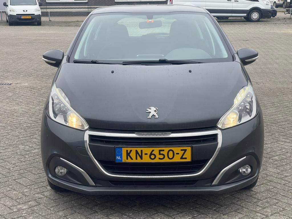 Peugeot 208 1.6 HDI 73KW 5-D 2016 Grijs, Auto's, Voorwielaandrijving, 4 cilinders, Origineel Nederlands, Bedrijf