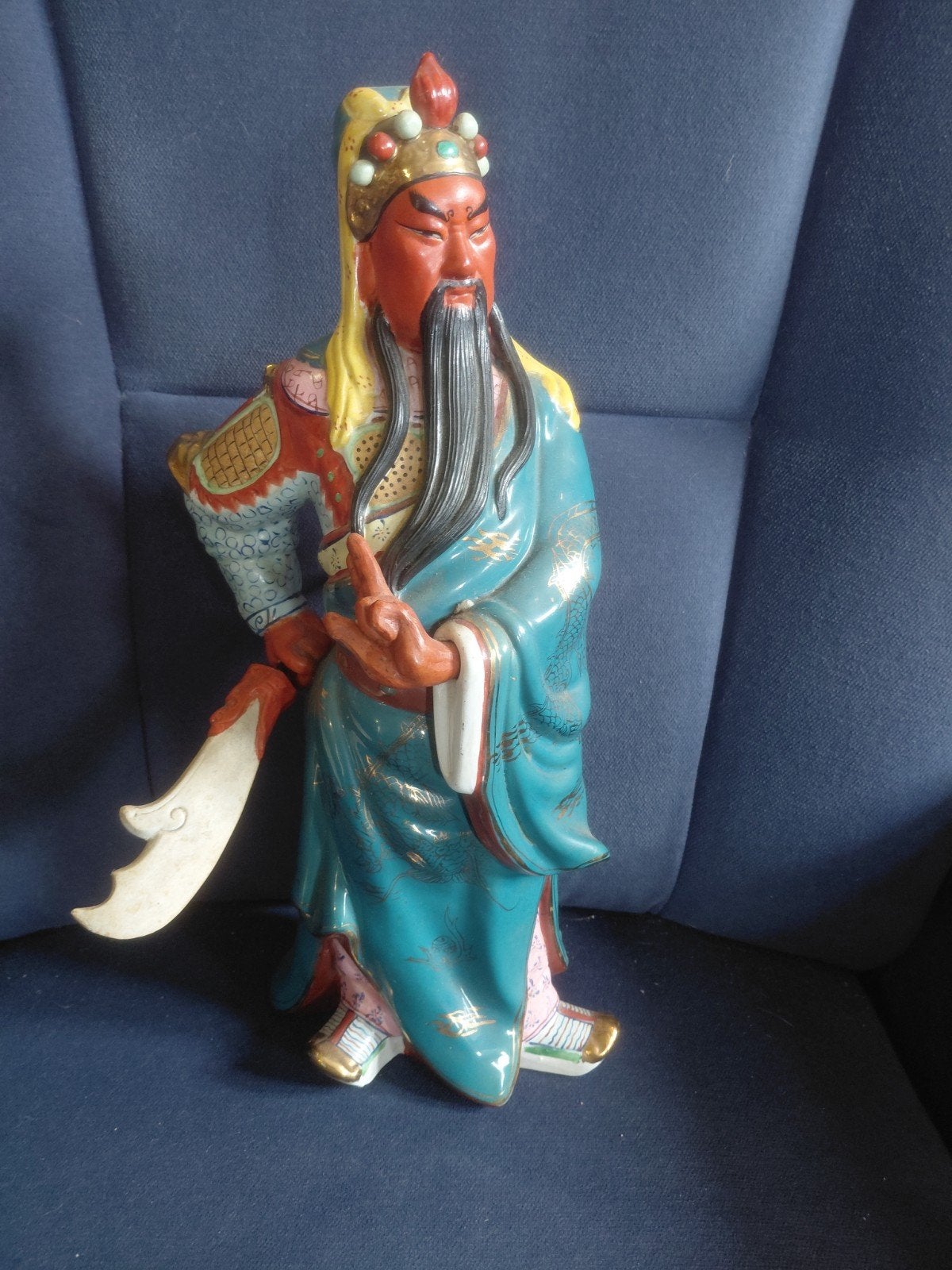 Gedetailleerd beeld van een Chinese krijger, Ophalen, 20 - 50 cm, Steen of Keramiek, Beeld