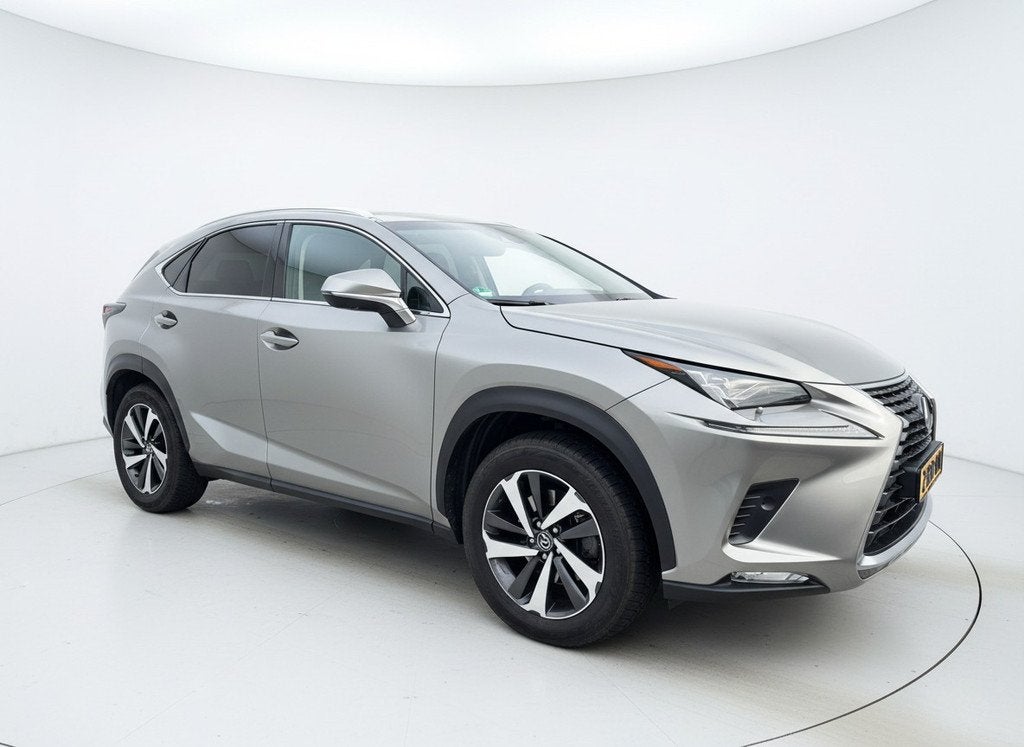 Lexus NX 300h AWD President Line | Trekhaak | Mark-Levinson, Auto's, Lexus, Automaat, 12 maanden, Gebruikt, 1760 kg