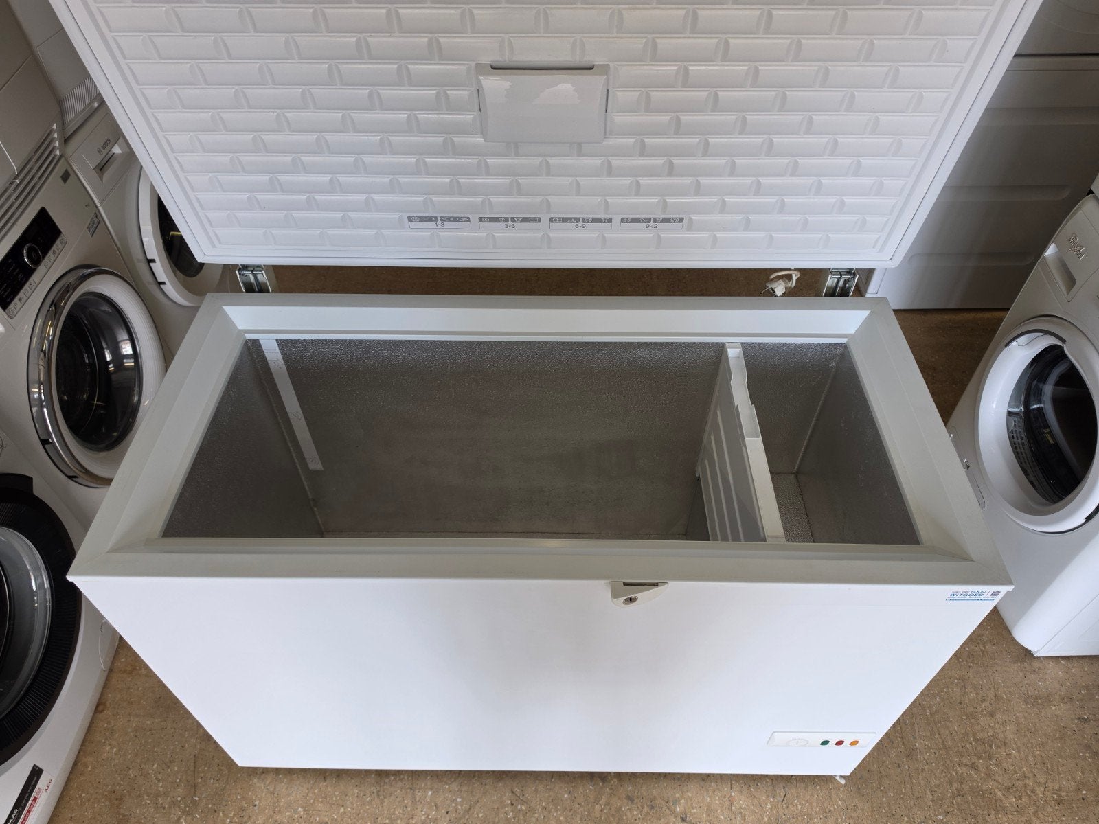Vestfrost vrieskist | 296 liter inhoud | Gratis thuis 🚚✅️, Witgoed en Apparatuur, 90 cm of meer, Jirnsum, Vrieskist, Minder dan 85 cm