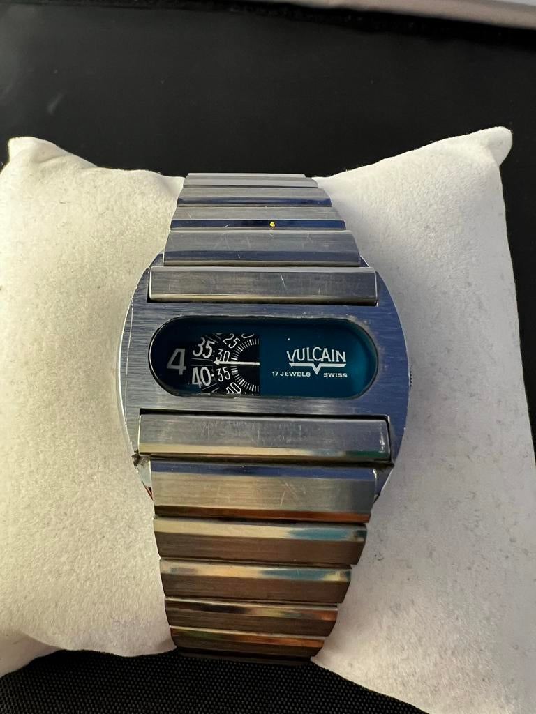 Vintage Vulcain Jump Hour Horloge - Digitaal Display, Ophalen of Verzenden, Zo goed als nieuw, Zilver
