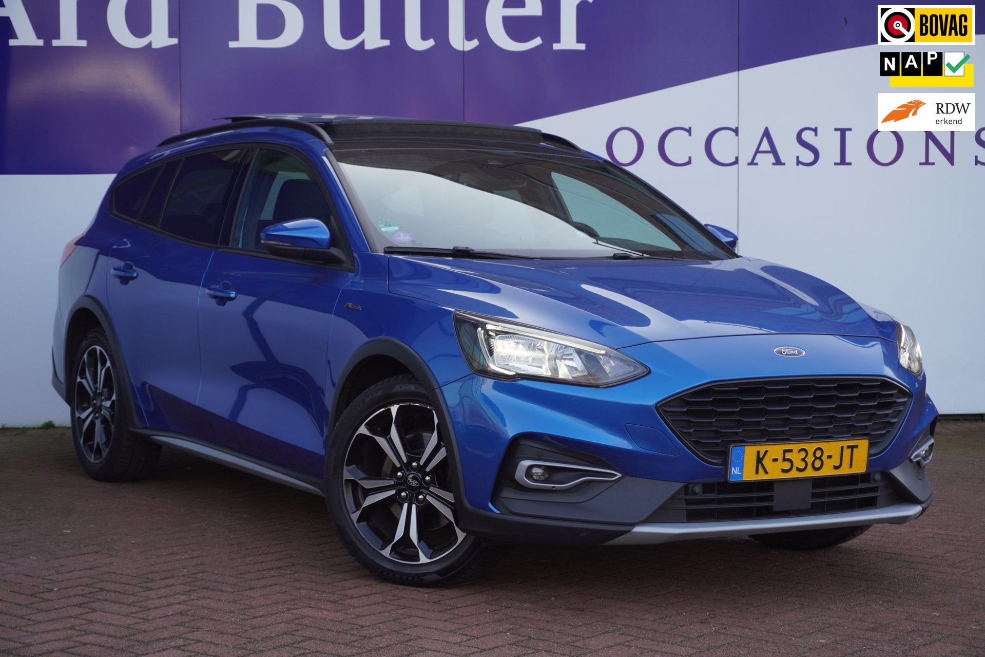 Ford Focus Wagon 1.5 EcoBoost Active X Business NIEUWE APK /, Auto's, Stof, Gebruikt, 150 pk, Blauw