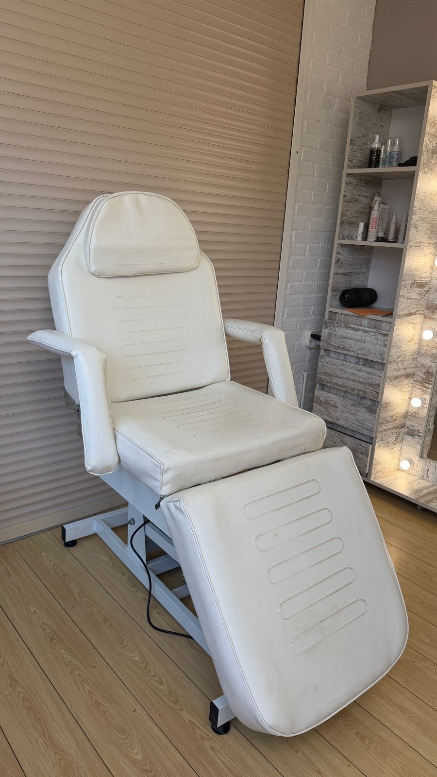 Elektrische behandelstoel/massagetafel, Overige plaatsen, Ophalen of Verzenden, Gebruikt, Overige typen