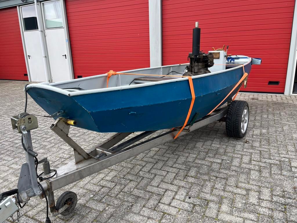 Klassieke vlet (1956) met luchtgekoelde diesel motor Uniek!, Watersport en Boten, Ophalen, Staal, Binnenboordmotor, Diesel