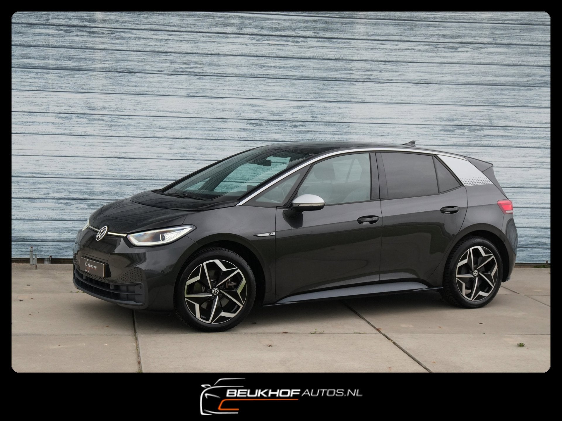 Volkswagen ID.3 First Plus 58 kWh Carplay Navi Camera Soh92%, Auto's, Volkswagen, Automaat, 966 min, Gebruikt, Zwart