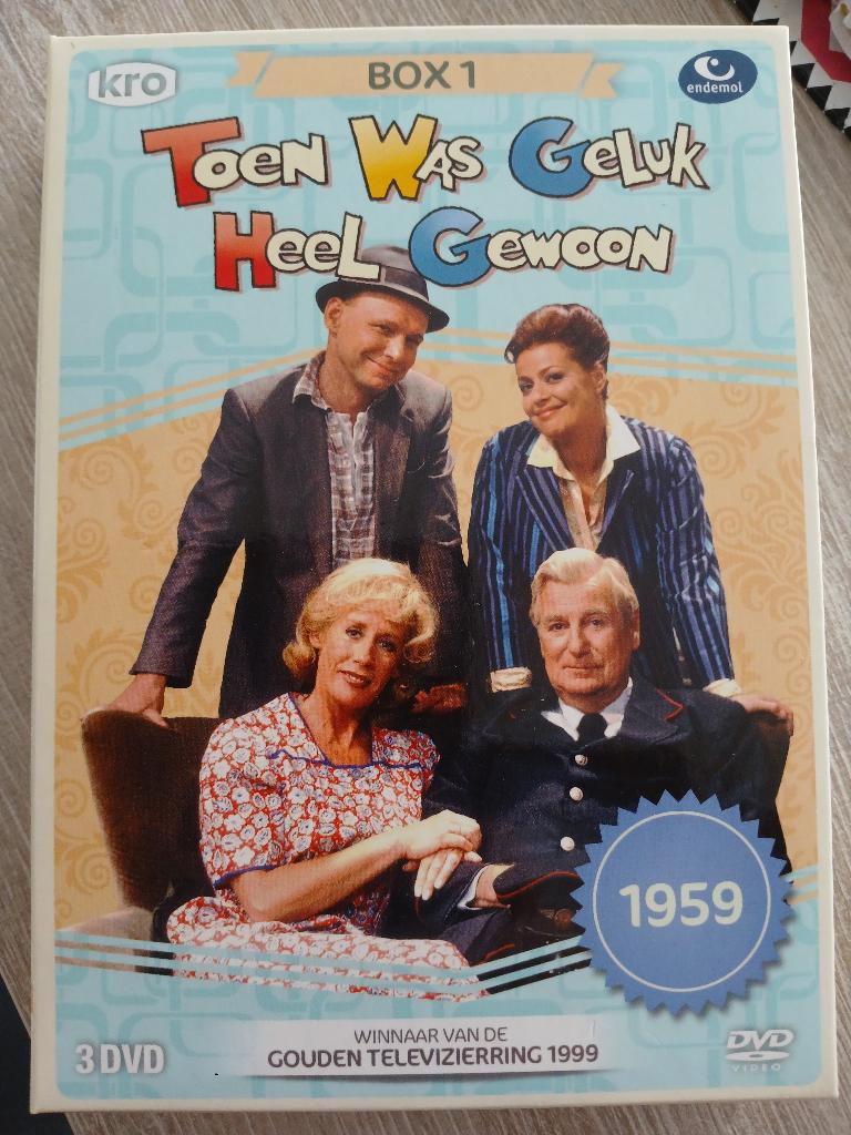toen was geluk heel gewoon ( serie 1 ), Alle leeftijden, Ophalen of Verzenden, Zo goed als nieuw