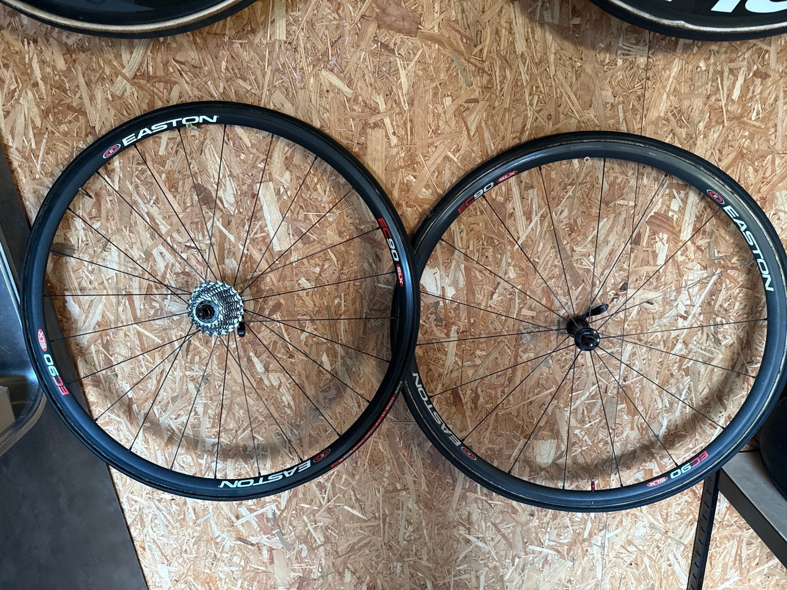 Easton EC90 Carbon Wielset met 11-23 11-speed cassette, Gebruikt, Racefiets, Carbon, Ophalen
