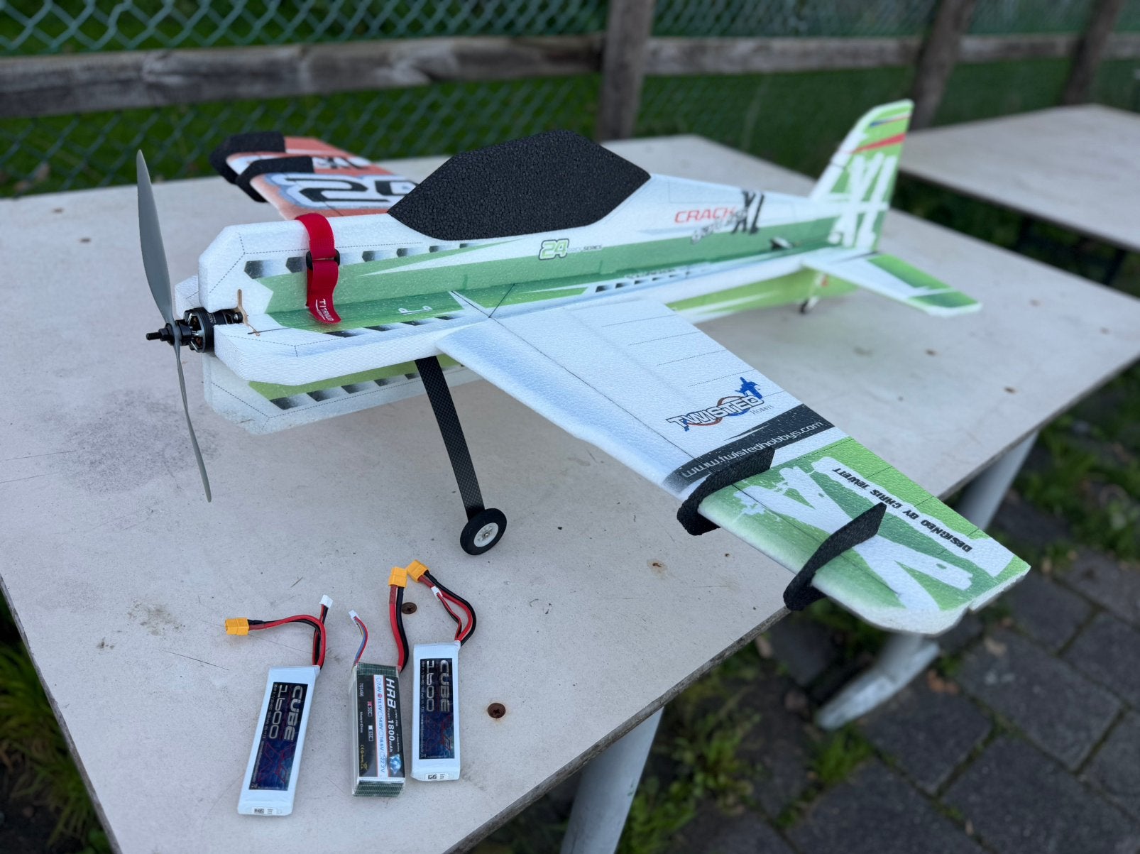 Twisted hobbys XL yak 55 v2, Hobby en Vrije tijd, Ophalen, Zo goed als nieuw