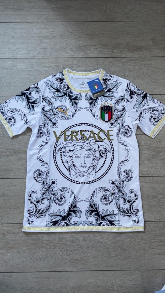 Italie shirt, Sport en Fitness, Voetbal, Maat M, Verzenden, Nieuw, Shirt