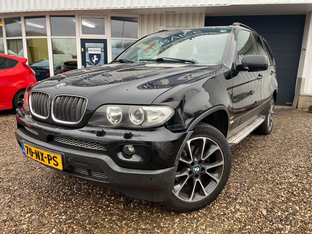 BMW X5 4.4i High Executive (bj 2004, automaat), Auto's, BMW, Automaat, 2095 kg, Gebruikt, Zwart