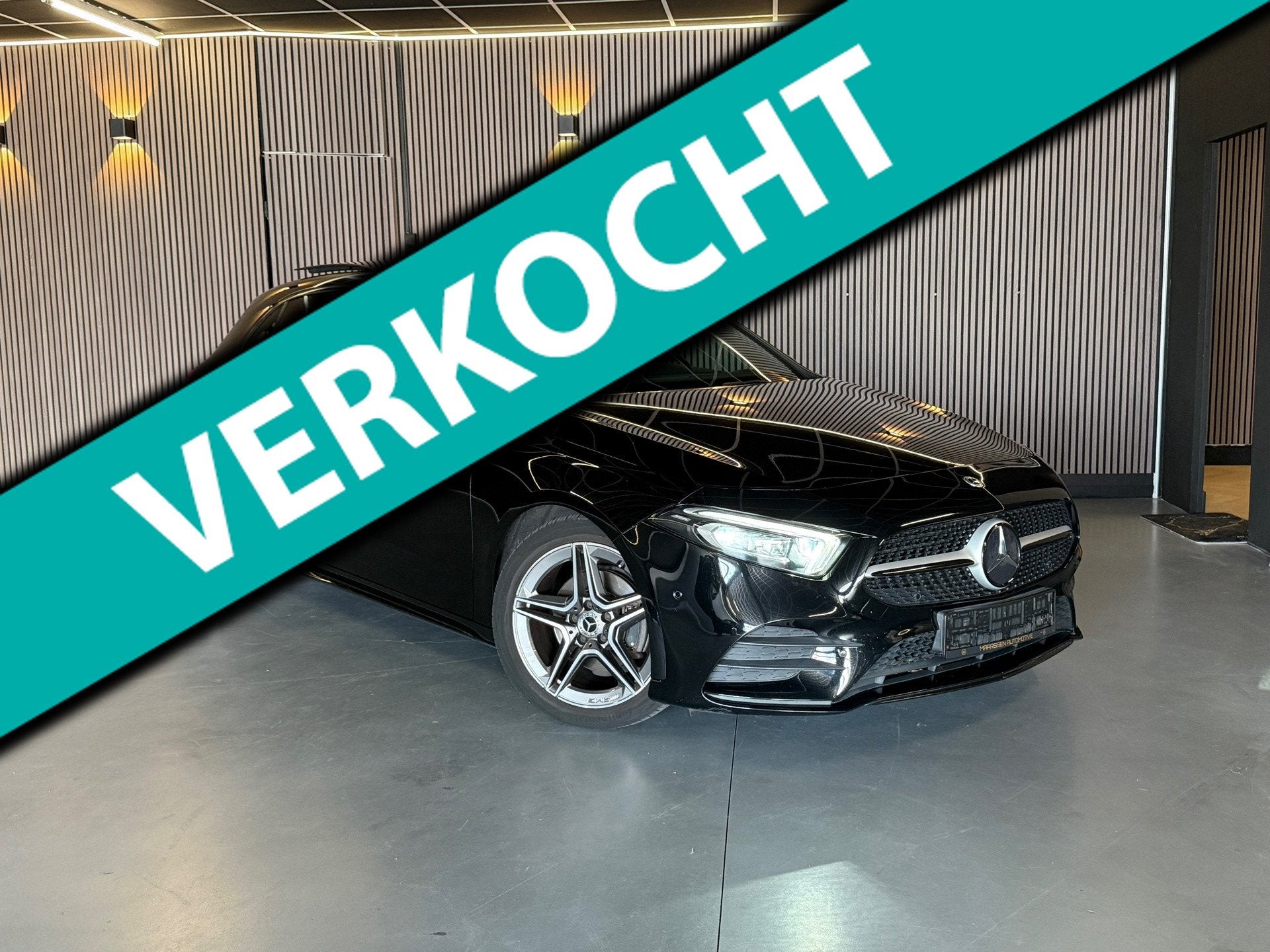 Mercedes-Benz A-klasse 200 AMG | Burmester|Camera|PANO|PPF|A, Auto's, Gebruikt, 4 cilinders, Bedrijf, 1600 kg