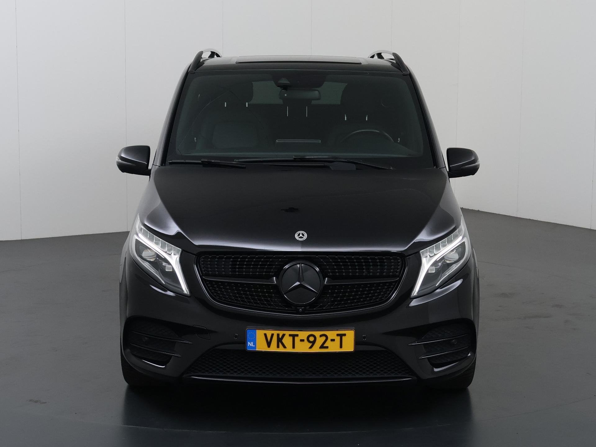 Mercedes-Benz V-klasse 300d L2 | DUBBELE CABINE | AMG | AVAN, Auto's, Automaat, Dealer onderhouden, Achterwielaandrijving, Gebruikt