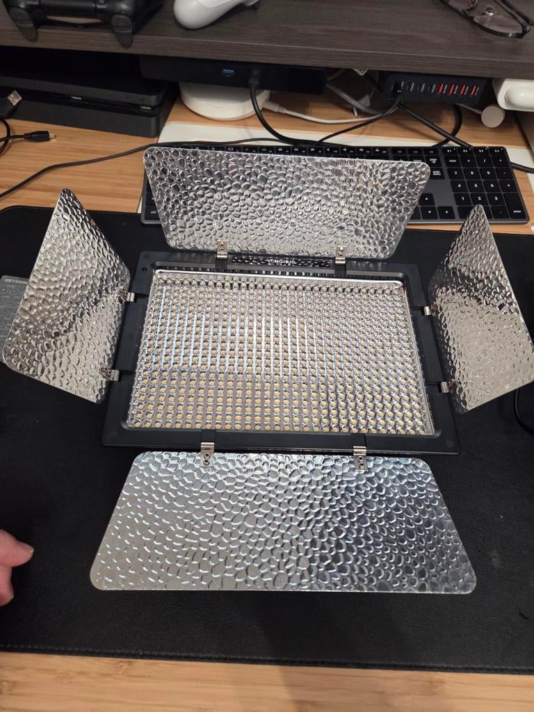 Yongnuo YN600L LED videolamp 5500K, Ophalen of Verzenden