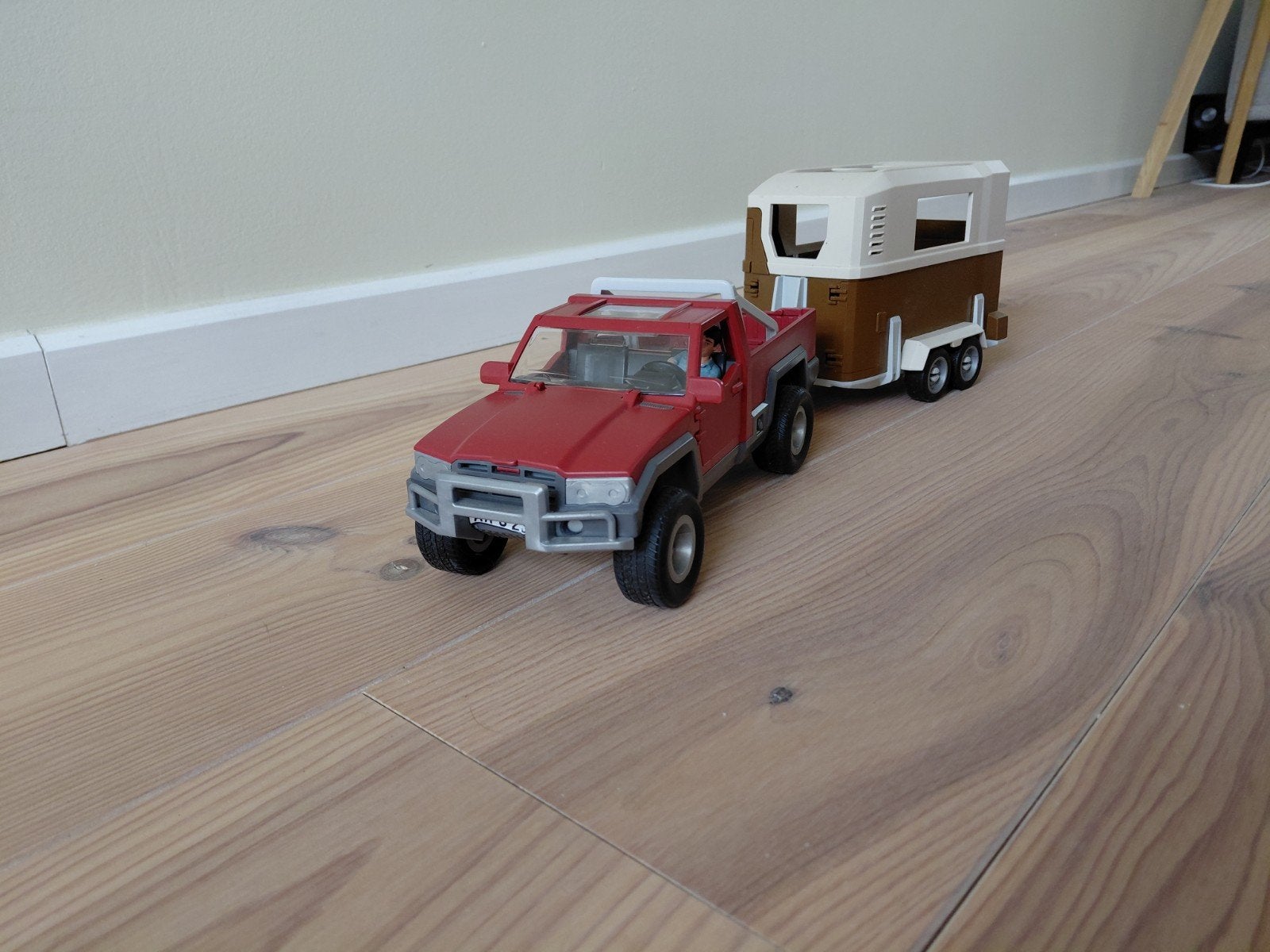 Schleich pick-up truck met paardentrailer, Ophalen, Gebruikt