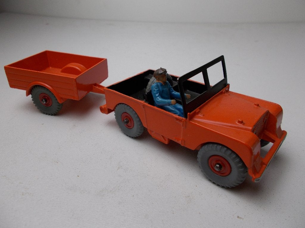 1966 Dinky Toys 340 LAND ROVER + 341 TRAILER (Gerestaureerd)