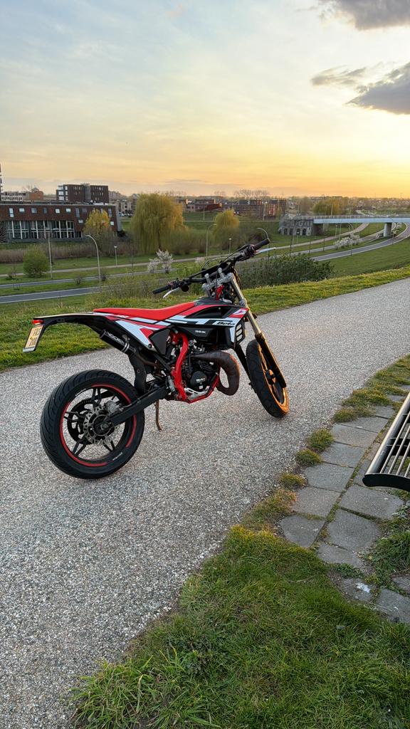 Beta rr 50 2024 sport, Ophalen of Verzenden, Zo goed als nieuw