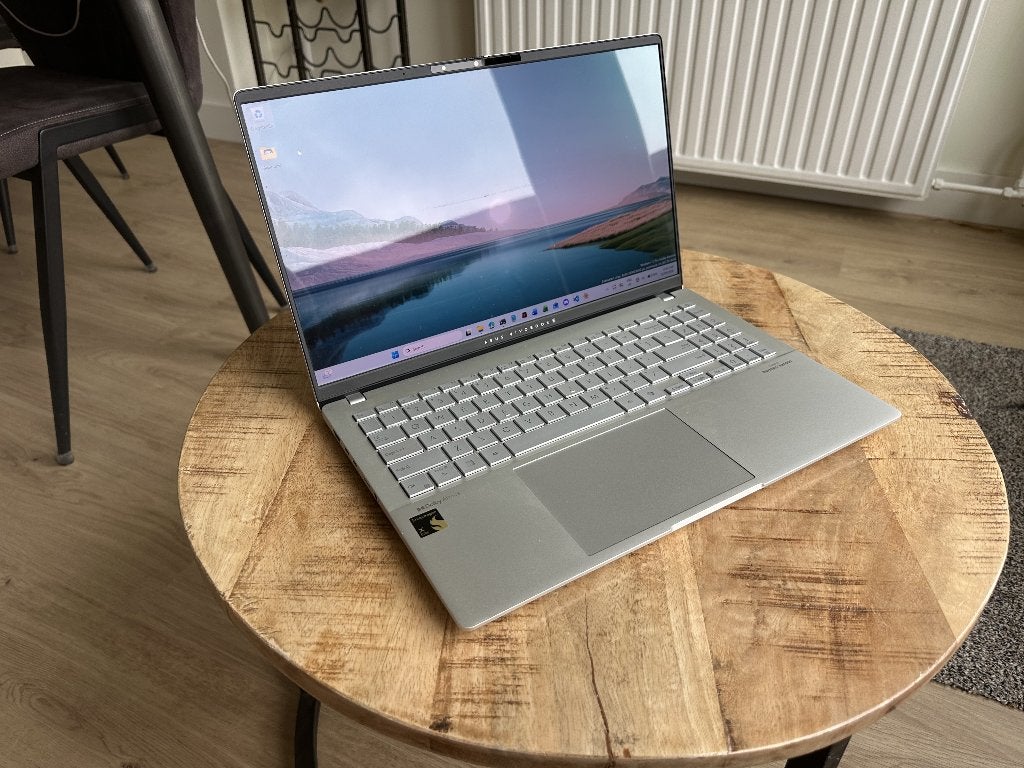 ASUS Vivobook S 15 OLED (Snapdragon X Elite, 32GB RAM), Gebruikt, Met videokaart, Qualcomm Snapdragon® X Elite (X1E78100, 12 Cores @ 3.4 GHz)