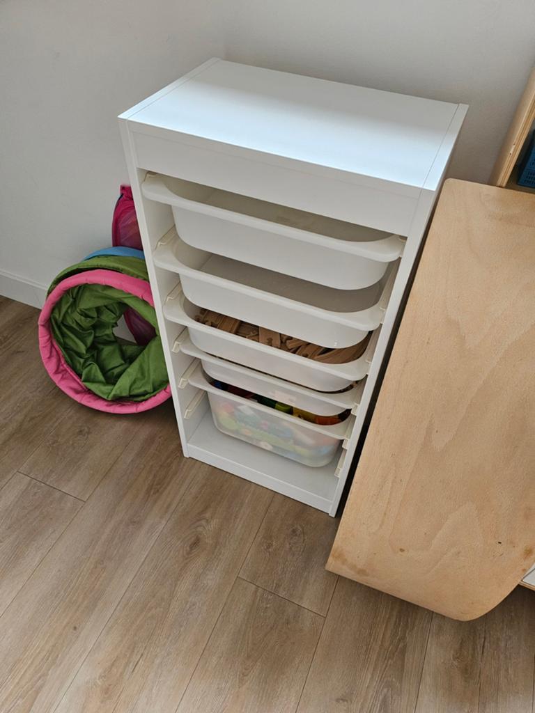 IKEA Trofast opbergkast met bakken, Verzenden