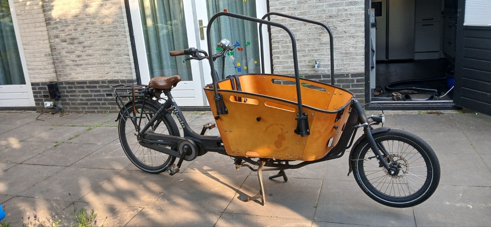 Qivelo bakfiets 2 wiel , 4 persoons, Fietsen en Brommers, Fietsen | Bakfietsen, 4 kinderen of meer, Gebruikt, Huif, Schijfrem