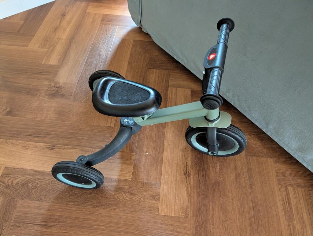 Globber 2-in-1 loopfiets / driewieler in de kleur groen, Ophalen, Gebruikt, Loopfiets