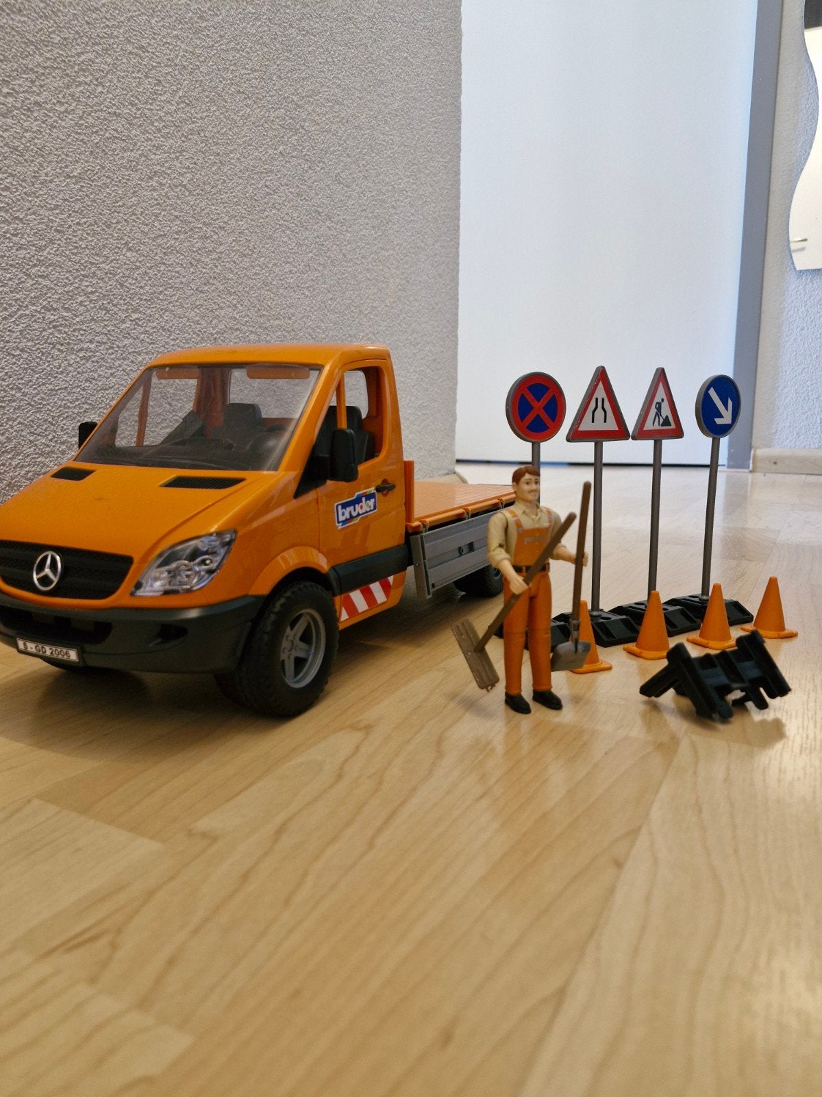 Bruder Mercedes-Benz Sprinter Gemeentewagen met accessoires, Ophalen, Gebruikt