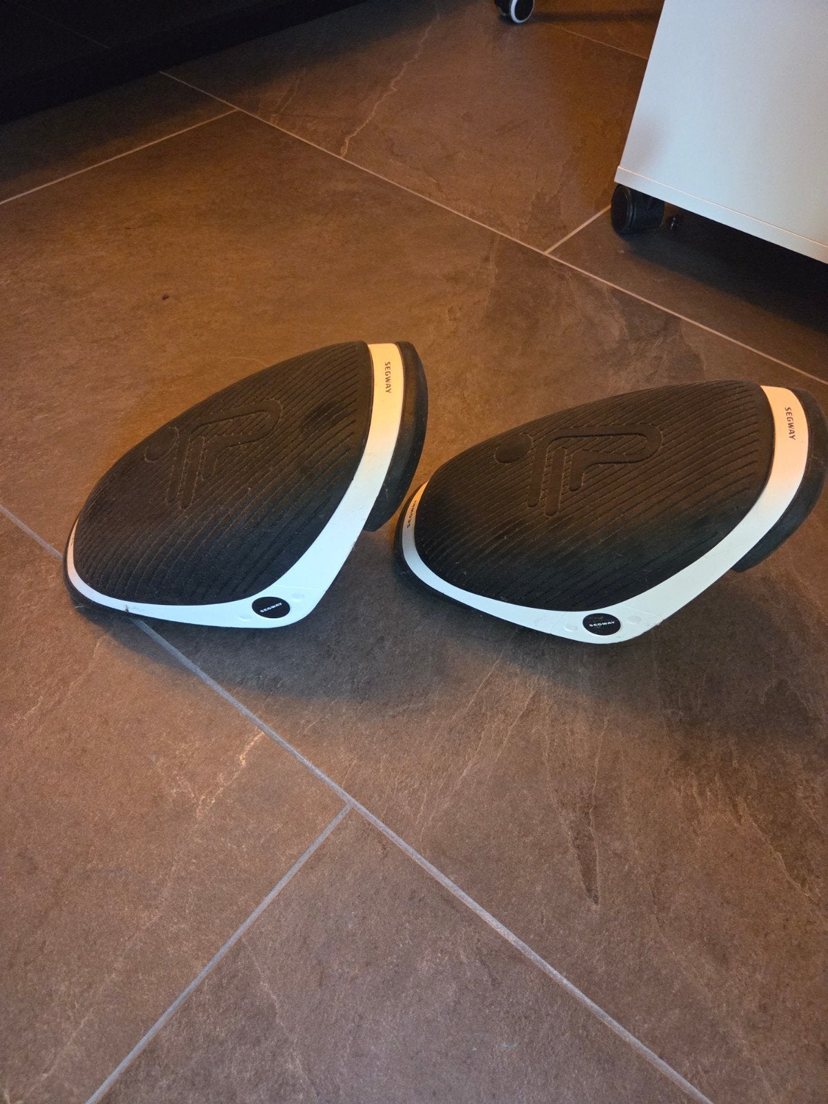 Segway Drift W1 E-Skates - Zo goed als nieuw, Fietsen en Brommers, Steps, Ophalen of Verzenden, Zo goed als nieuw, Elektrische step (E-scooter)