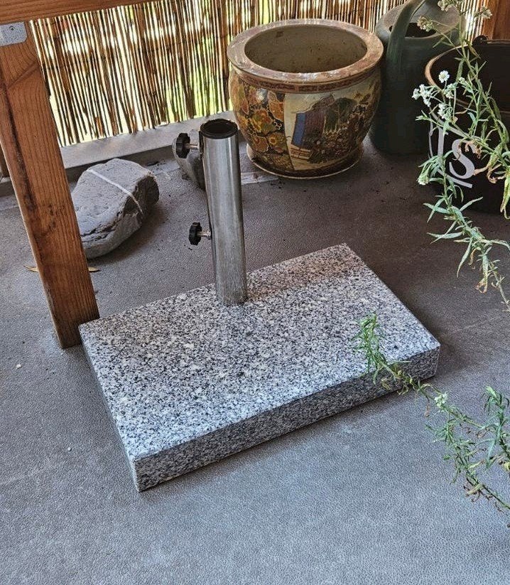 JYSK AMMERUD parasolvoet 25kg, Tuin en Terras, Ophalen, Zo goed als nieuw, Overige materialen